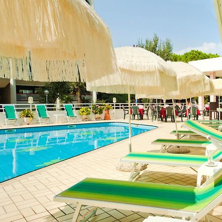 Hotel Gimm Bibione Luaran gambar